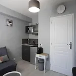 Studio Confortable A Clermont Ferrand 25 M² Parking Inclus